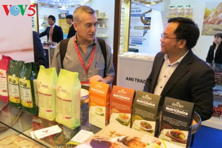 Promoting Vietnamese green farm produce at Gulfood Fair - ảnh 12